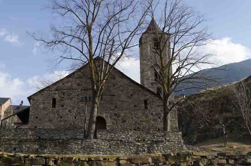 Lleida - Boí - iglesia de Sant Joan de Boí 03.jpg